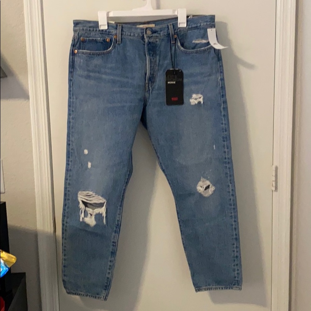 Levi jeans